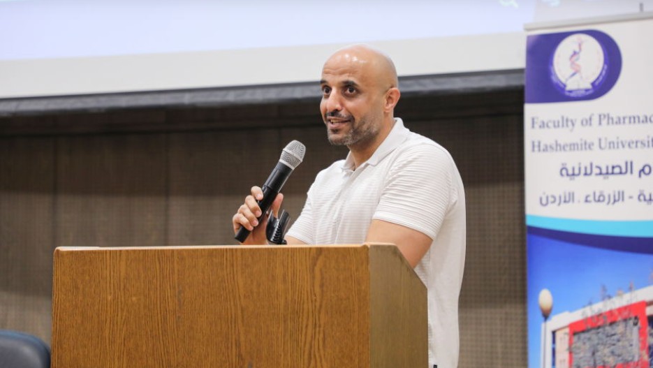 No photo description available.